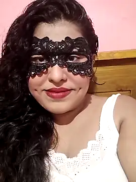 Snapshot of Maskedcurves chatting on 04-08-26, 05:18 Maskedcurves online show from 04-08-26, 05:18