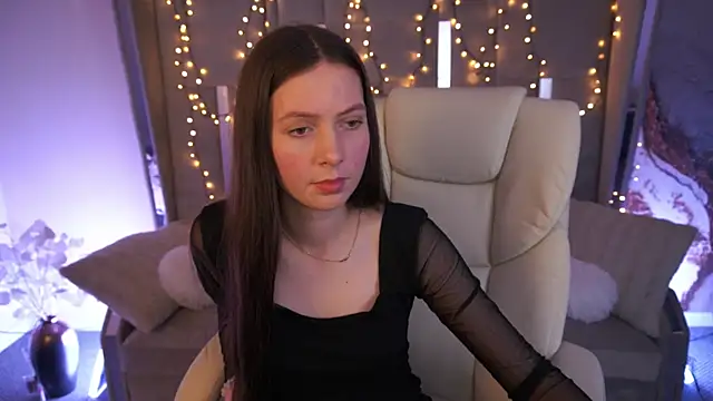 Snapshot of BabyLumi chatting on 06-01-26, 01:13 BabyLumi online show from 06-01-26, 01:13