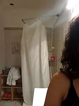 Lolaa92i online show from 04-08-26, 08:20