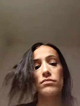 Lolaa92i online show from 04-14-26, 12:00