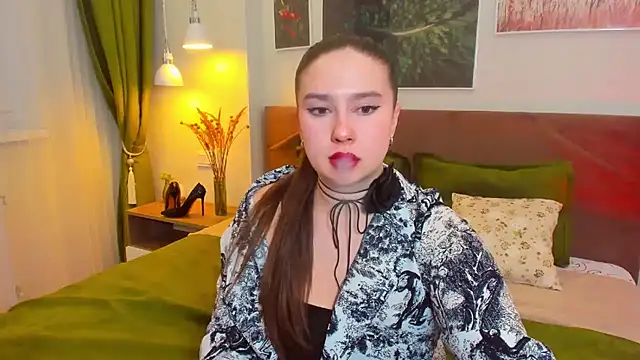 Sienna Spice online show from 04-11-26, 05:28