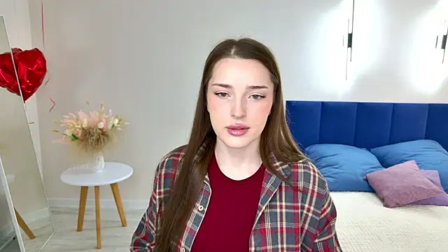 Eva Saylor online show from 04-14-26, 12:11