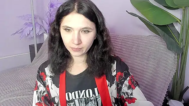 Snapshot of Kitty_Blondie chatting on 05-26-26, 03:02 Kitty Blondie online show from 05-26-26, 03:02