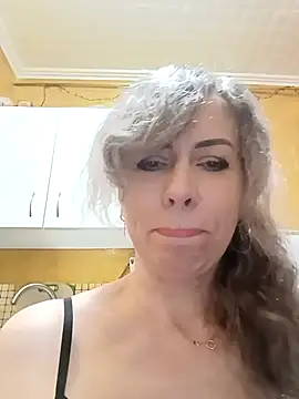 TaynaSecret online show from 04-22-26, 08:32