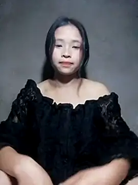 Liss-mimi online show from 04-05-26, 02:14