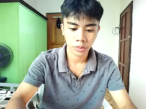 Snapshot of valerio_fernan chatting on 07-07-26, 11:53 valerio fernan online show from 07-07-26, 11:53