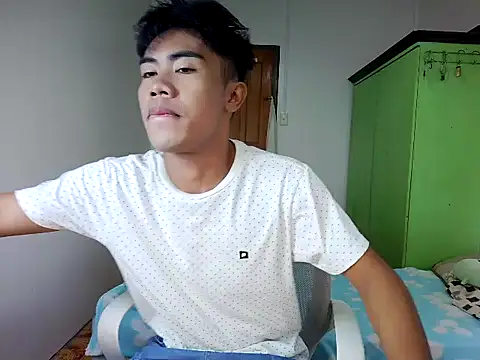 Snapshot of valerio_fernan chatting on 07-11-26, 11:39 valerio fernan online show from 07-11-26, 11:39