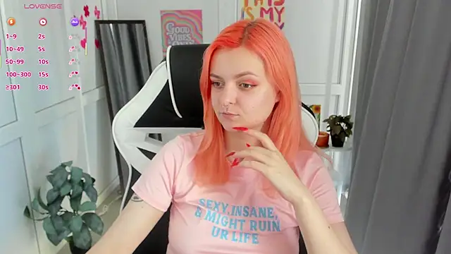 NightLeaf online show from 07-18-26, 01:59