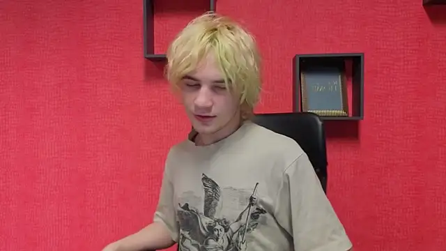 JameMilann online show from 04-07-26, 08:42