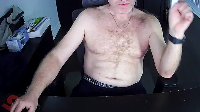 Shalun2000 online show from 05-19-26, 09:54