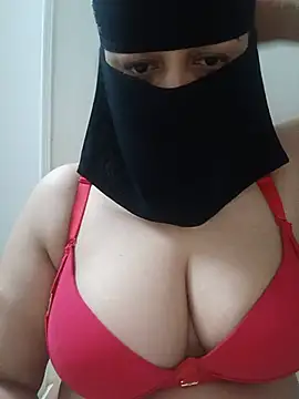 Snapshot of Amira_Egypt chatting on 07-10-26, 09:06 Amira Egypt online show from 07-10-26, 09:06