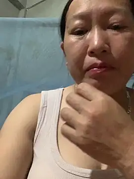 Snapshot of candy-beo chatting on 04-21-26, 05:47 candy-beo online show from 04-21-26, 05:47