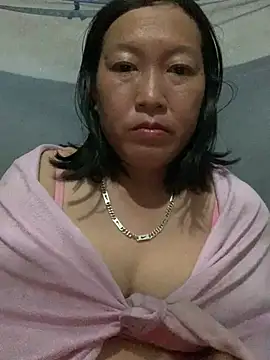 Snapshot of candy-beo chatting on 05-01-26, 02:10 candy-beo online show from 05-01-26, 02:10