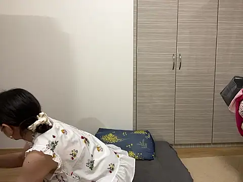 Snapshot of lemonade_madame chatting on 07-15-26, 11:26 lemonade madame online show from 07-15-26, 11:26