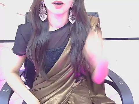 Snapshot of sweeet-Doll chatting on 04-05-26, 05:48 sweeet-Doll online show from 04-05-26, 05:48