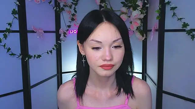 LilySparkls online show from 05-12-26, 02:36