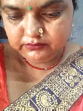 Snapshot of Desi_hot_bhabhi01 chatting on 07-11-26, 08:39 Desi hot bhabhi01 online show from 07-11-26, 08:39