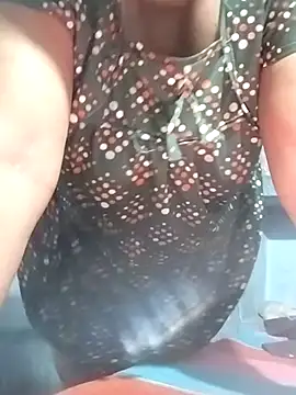 Snapshot of Desi_hot_bhabhi01 chatting on 07-16-26, 05:57 Desi hot bhabhi01 online show from 07-16-26, 05:57