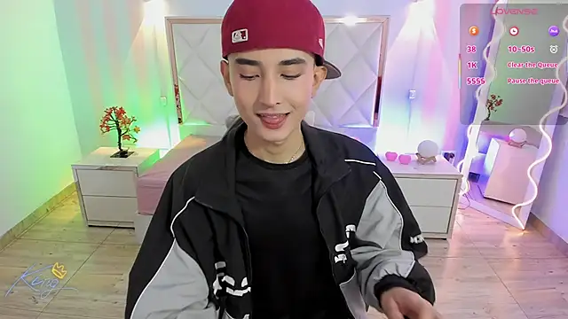 Eidan tay online show from 04-30-26, 01:06