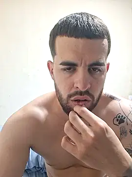 leoxxxgato online show from 04-19-26, 08:11