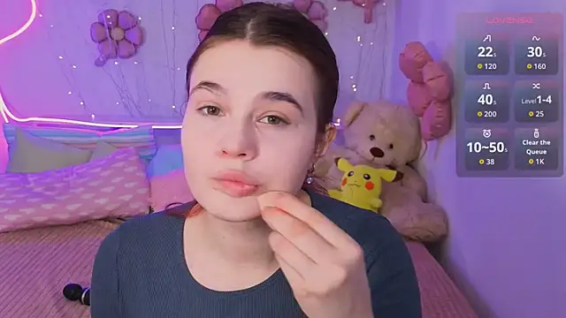 Kacey Love online show from 04-13-26, 01:38