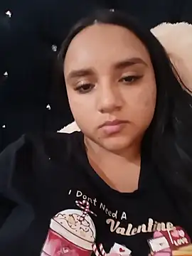 Valentina Narvaez online show from 06-12-26, 08:08