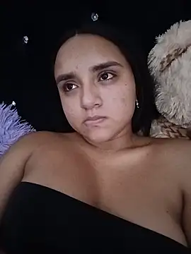 Valentina Narvaez online show from 06-20-26, 08:00