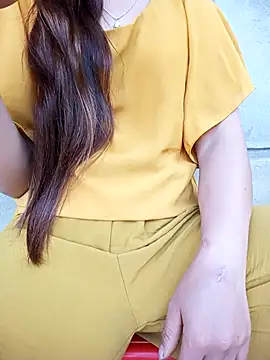 minachao121 online show from 04-14-26, 09:15