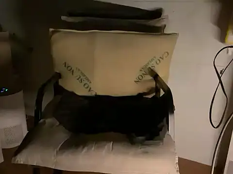 JETT No9 online show from 05-24-26, 09:20