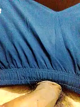 Snapshot of Anno7770 chatting on 04-07-26, 06:36 Anno7770 online show from 04-07-26, 06:36