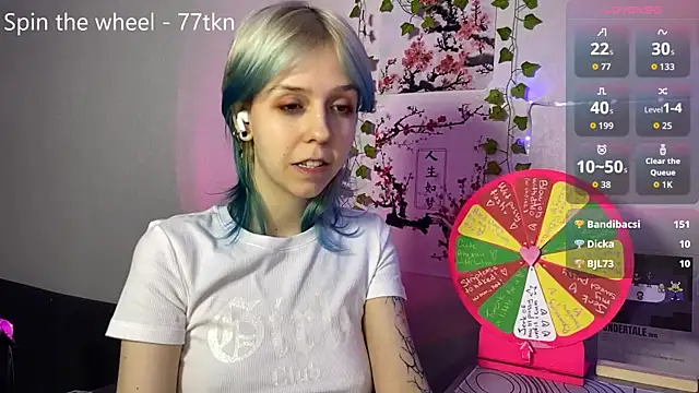 LunaBless online show from 05-31-26, 10:00