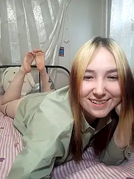 EmyJess online show from 04-20-26, 10:29