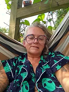 Blondejenn online show from 05-19-26, 04:46