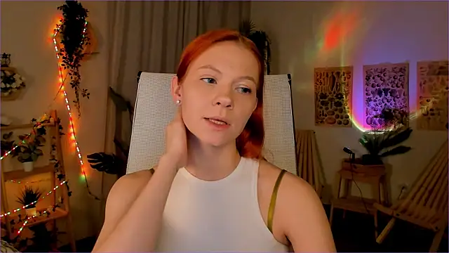 LisaAris online show from 05-11-26, 04:04
