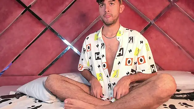 RodrigoColby2 online show from 05-22-26, 03:46