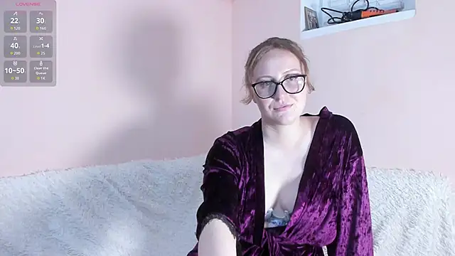MissGingerr online show from 04-25-26, 07:11