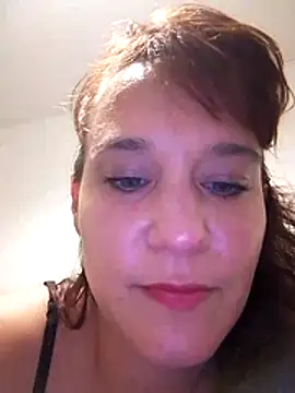 Snapshot of Maggie38 chatting on 06-23-26, 07:50 Maggie38 online show from 06-23-26, 07:50