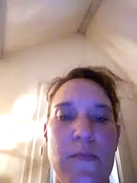 Snapshot of Maggie38 chatting on 07-11-26, 02:53 Maggie38 online show from 07-11-26, 02:53