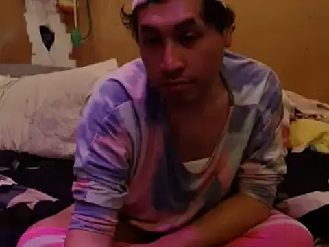 spiZZyToaT online show from 04-07-26, 03:40