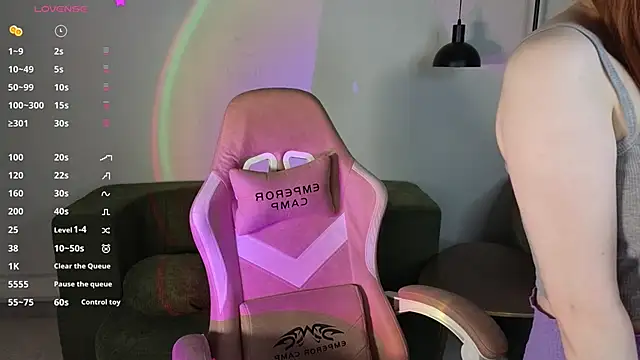 JessieWayy online show from 04-28-26, 01:15