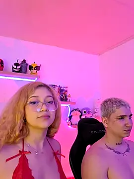 sebas and vanessa online show from 04-18-26, 04:27