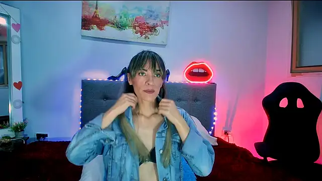 Snapshot of Lorena_sweet33 chatting on 06-16-26, 02:30 Lorena sweet33 online show from 06-16-26, 02:30