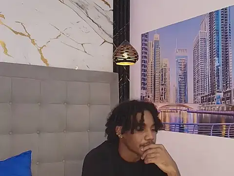 axel silva4 online show from 06-25-26, 07:40