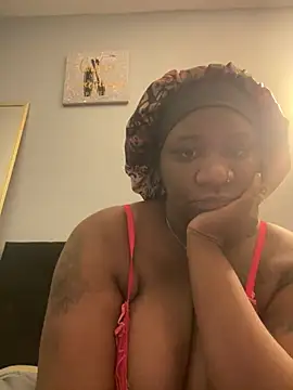 Snapshot of amberchill26 chatting on 06-26-26, 04:44 amberchill26 online show from 06-26-26, 04:44