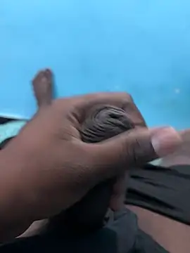 Snapshot of telugu_black_cock chatting on 04-24-26, 10:23 telugu black cock online show from 04-24-26, 10:23