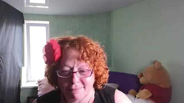 Snapshot of Fara_Flutte chatting on 06-10-26, 01:10 Fara Flutte online show from 06-10-26, 01:10