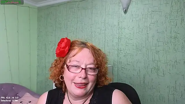Snapshot of Fara_Flutte chatting on 07-06-26, 10:12 Fara Flutte online show from 07-06-26, 10:12
