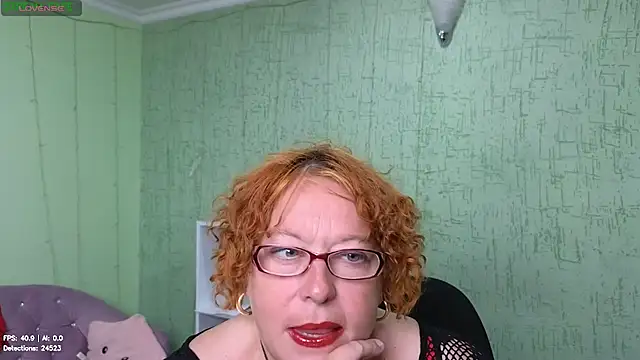 Snapshot of Fara_Flutte chatting on 07-14-26, 10:21 Fara Flutte online show from 07-14-26, 10:21