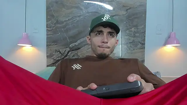 James-06 online show from 05-11-26, 11:38