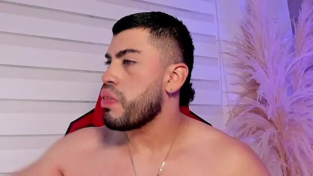 Alexander Diazz online show from 05-09-26, 02:55